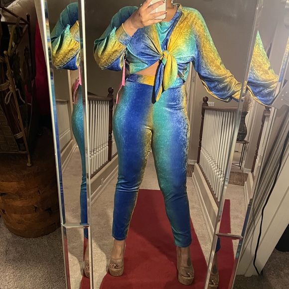 New 💚 Cute Pant Set - Picture 3 of 10